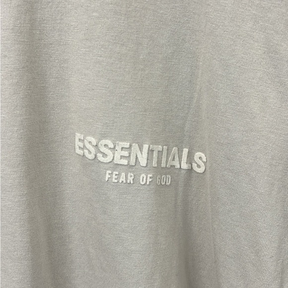 Fear of God Essentials Long Sleeve T-shirt - Picture 4 of 8
